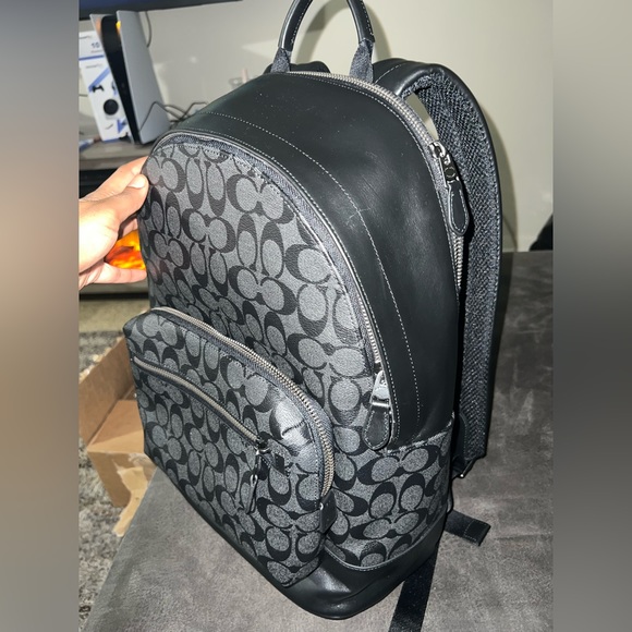 Brand new all back Mens coach book bag. - Picture 5 of 6